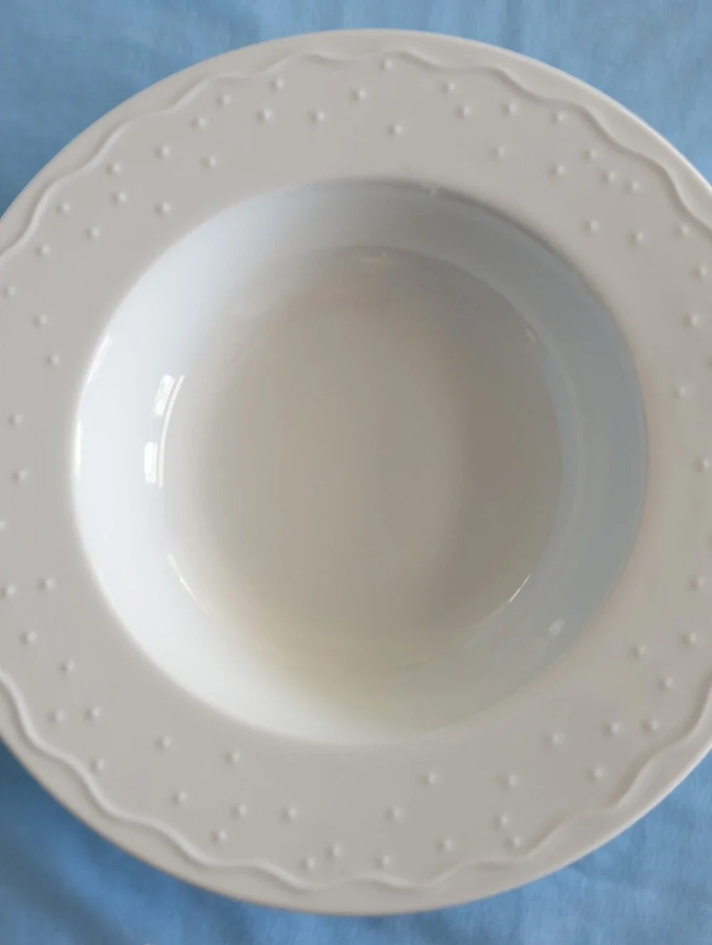 Beautiful Crate and Barrel Water Music Dinnerware Set. By Katleen Wills. Japan